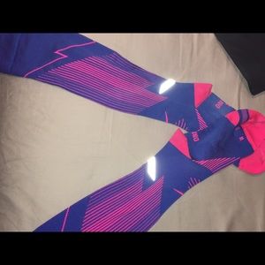 Nike Accessories - Nike women’s compression socks size small Nike Accessories - Nike women’s compression socks size small